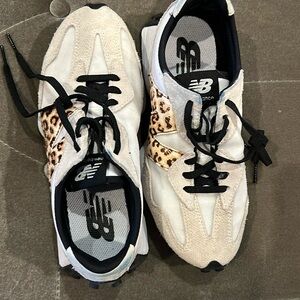 Clean, used New balance tennis